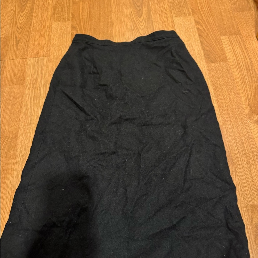 Chic Black Pencil Skirt